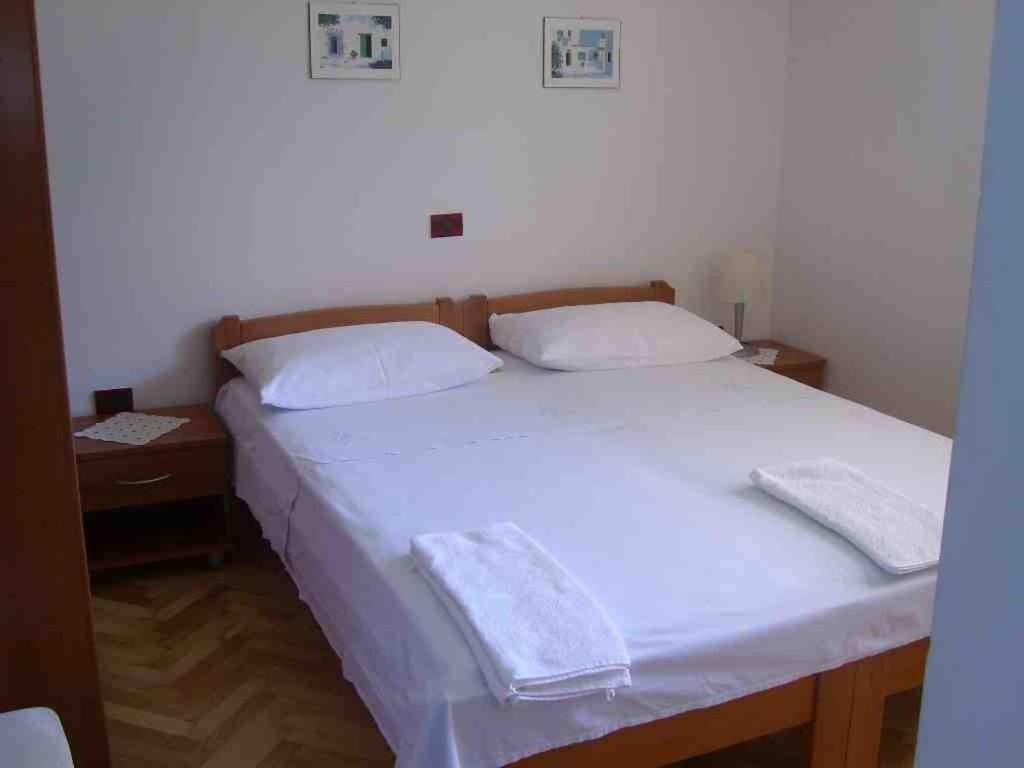 Double Room Sutivan 2943B Zewnętrze zdjęcie